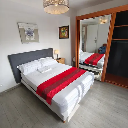 Villa Alex 2 *